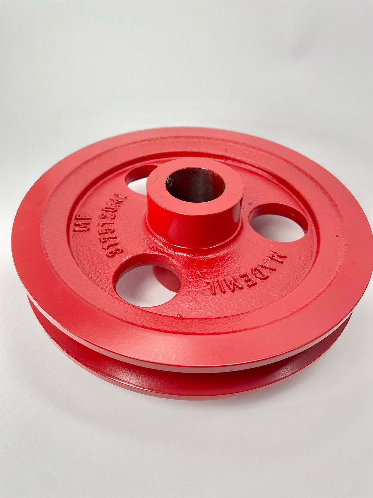 Z4242 - POLIA DE FERRO PARA COLHEITADEIRA 540 HC 1 F 30 CH 3175120M1 MASSEY FERGUSON